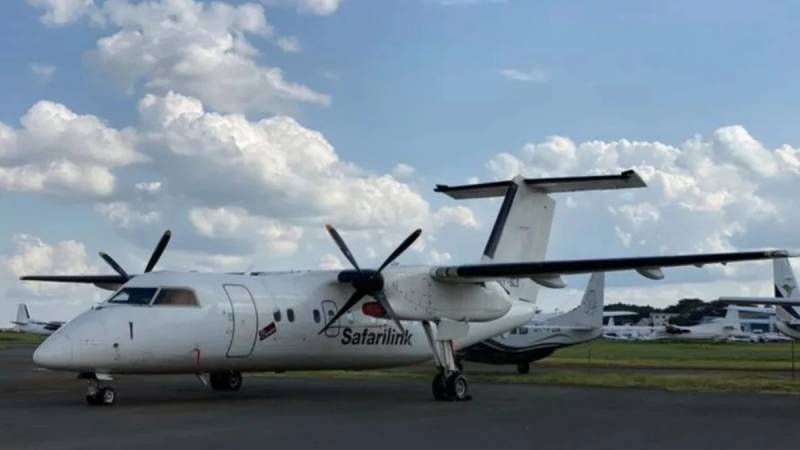 Təlim və sərnişin təyyarəsi havada toqquşdu