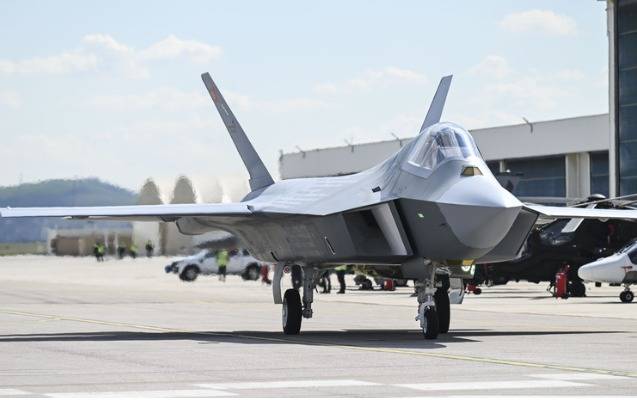 Türkiyənin ilk milli döyüş təyyarəsi bu tarixdə ordudakı yerini alacaq