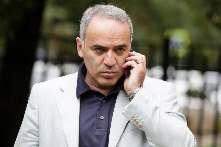 Harri Kasparov terrorçu və ekstremist elan olundu