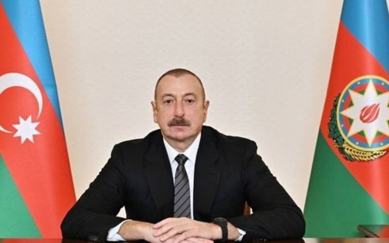 İlham Əliyevdən 8 Mart PAYLAŞIMI - FOTO