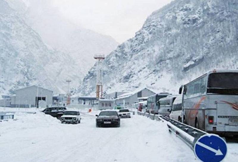 Gürcüstandan Rusiyaya gedən yeganə yol BAĞLANDI
