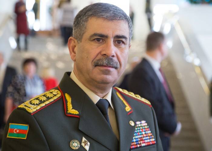 Zakir Həsənovdan bayram TƏBRİKİ