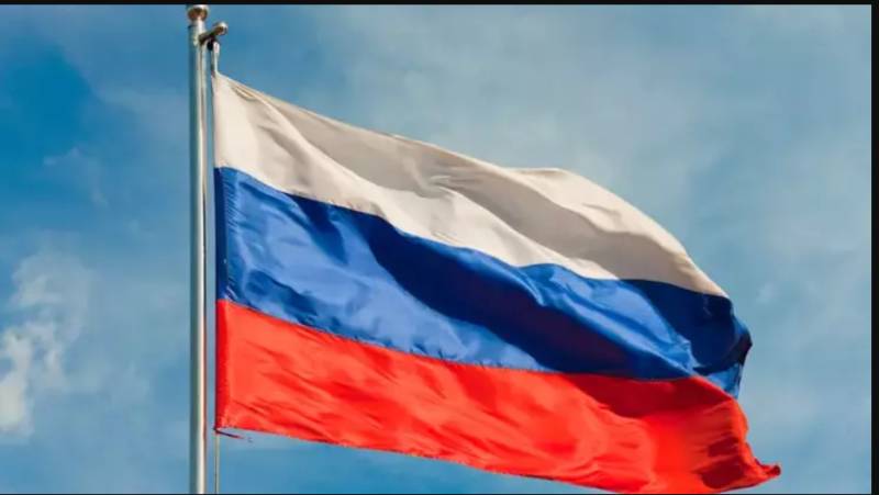 Rusiya diplomatı bu ölkədən deportasiya edilib