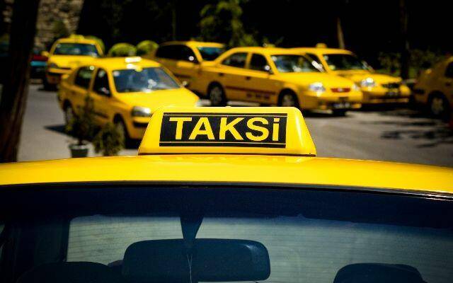 Bakıda taksi qiymətləri BAHALAŞIB - SƏBƏBLƏR