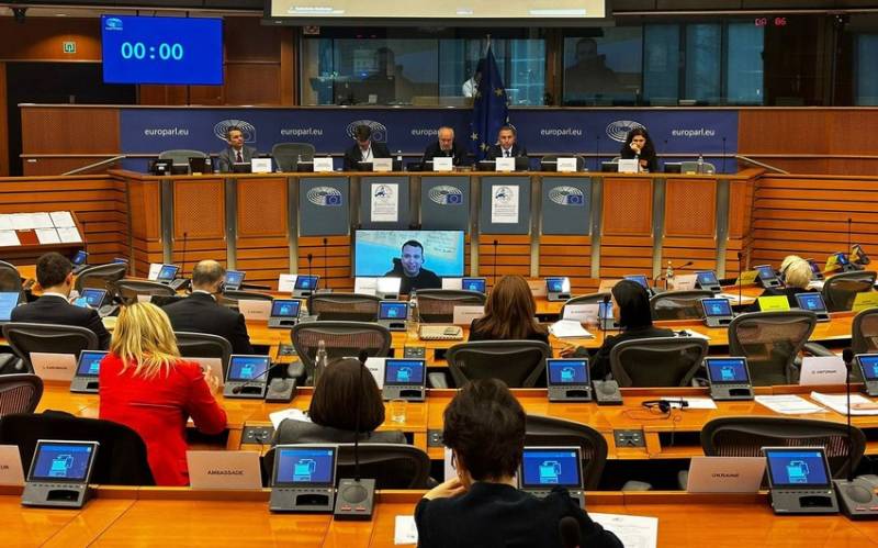 Avronest PA-da \"Dağlıq Qarabağ münaqişəsi\" ifadəsi məruzədən çıxarıldı