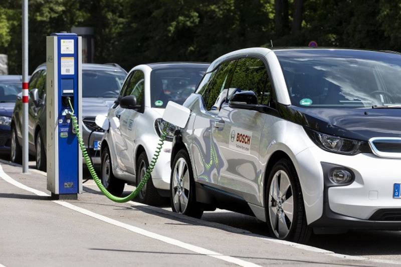 Azərbaycan Çinin köməyi ilə elektromobil istehsal edə bilər