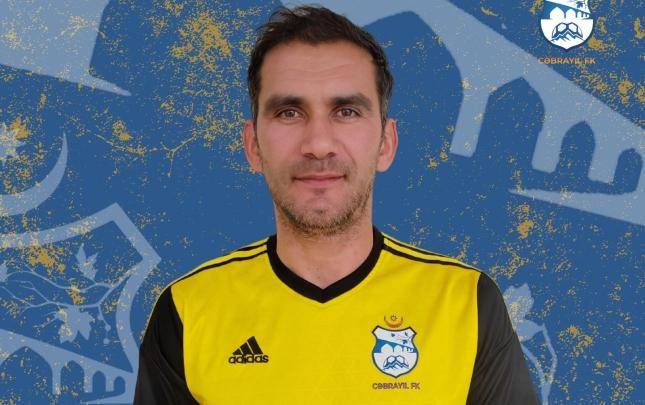 Ruslan Əmircanov karyerasını bərpa etdi
