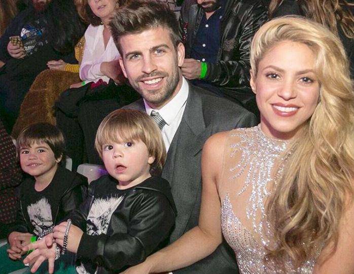 Şakira hər fürsətdə keçmiş əri haqqında danışır