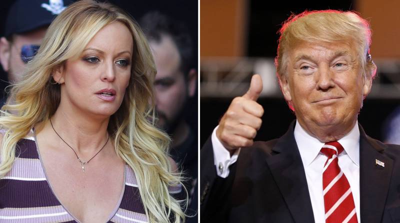 Porno ulduz məhkəmədə Donald Trampa qarşı şahidlik edəcək