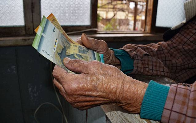 Yaşı 100-ü keçən pensiyaçıların sayı açıqlandı