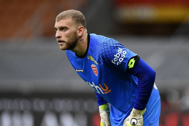 “Yuventus” italiyalı qapıçı üçün 15 milyon avro ödədi