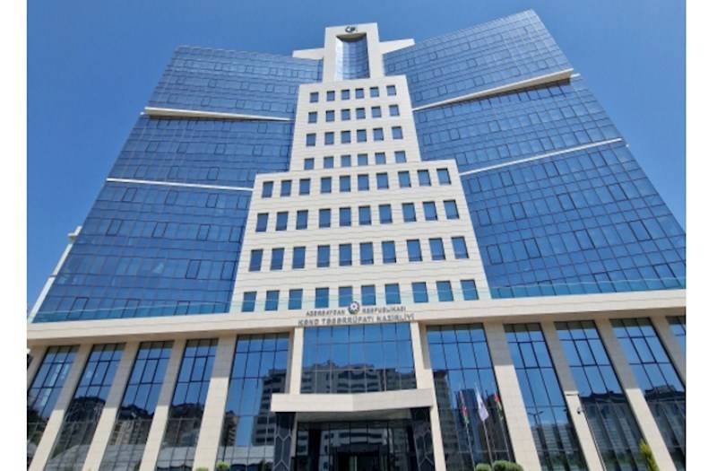 Nöqsanlarına görə işdən çıxarılan şəxslər yüksək vəzifələrə gətirilir - FOTOLAR