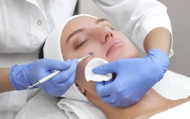 Qanunsuz estetik əməliyyatlar edən 9 klinikanın rəhbərliyi məsuliyyətə cəlb olundu
