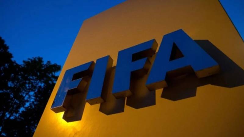 Dünya futbolunun rəhbəri 120 yaşında