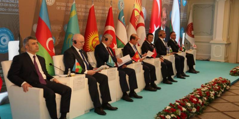 Türk Dövlətləri Təşkilatına üzv və müşahidəçi ölkələrin Məhkəmə-Hüquq Şuraları sədrlərinin II Toplantısı keçirildi - FOTOLAR