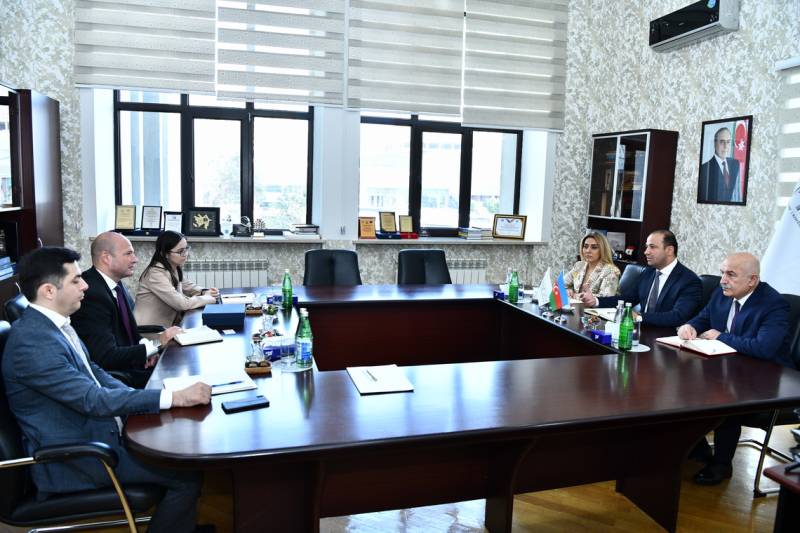 QS-in regional direktoru ADNSU-da oldu - FOTOLAR
