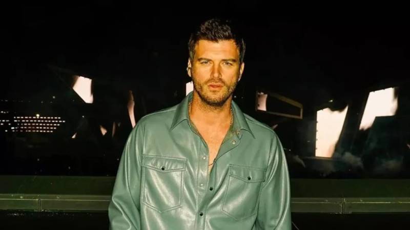 Kıvanç Tatlıtuğ 12 milyonluq təklifi rədd etdi