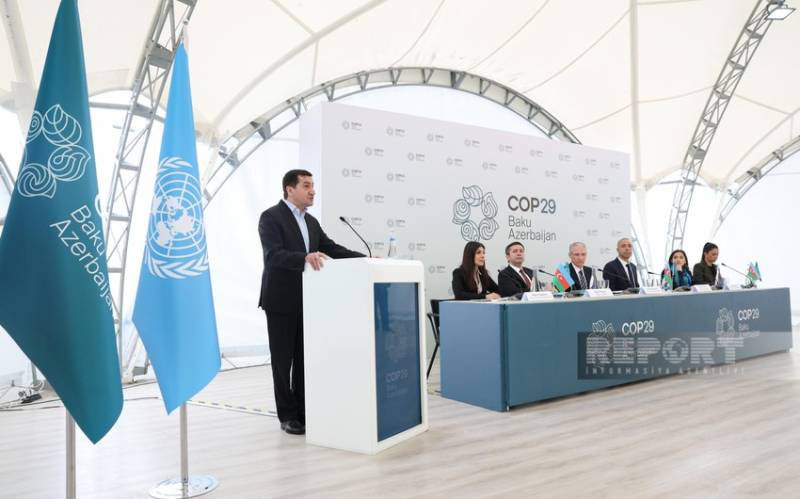 \"İqlim dəyişikliyi ilə mübarizədə davamlı həll qlobal yaşıl və təmiz enerjiyə keçiddir\" - Hikmət Hacıyev