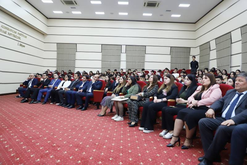 Dövlət Xidməti gənclər üçün daha bir tədbir keçirdi - FOTOLAR