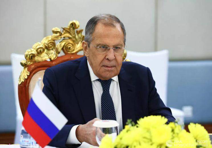 Lavrov İrəvandakı səfirin Moskvaya çağırılmasını şərh etdi