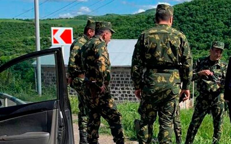 Ermənistan Azərbaycanla sərhəddə müşahidə məntəqələri tikir 
