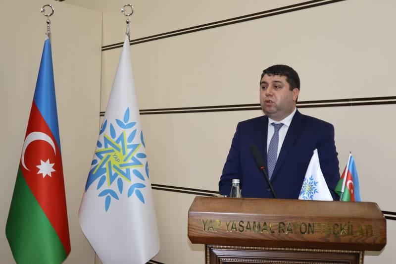 YAP Yasamal rayon təşkilatında “Kənan-Həsrətli Dünyam” adlı kitabın təqdimat mərasimi keçirilib - FOTOLAR