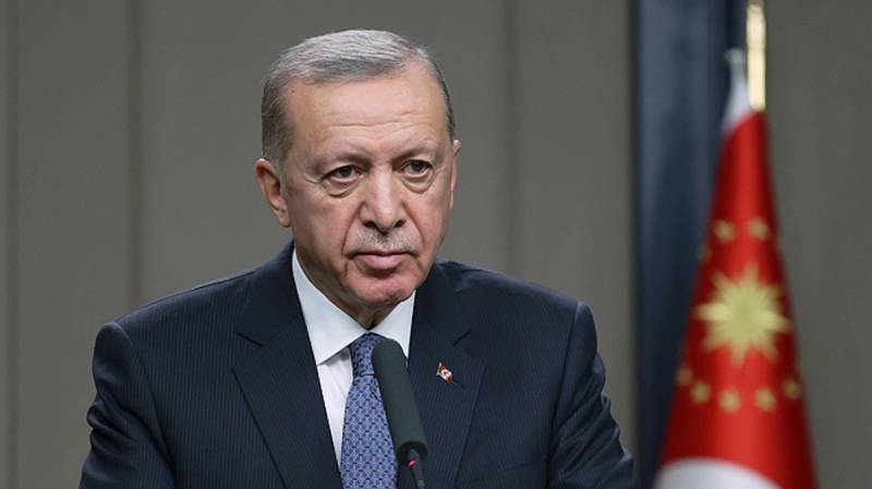 \"Tramp istəsə, Ukraynadakı münaqişə tezliklə bitəcək\" - Ərdoğan