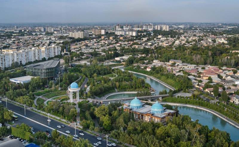 Bu məşhur xanım müğənnilərimizə  xarici ölkədə ev hədiyyə edildi - FOTO