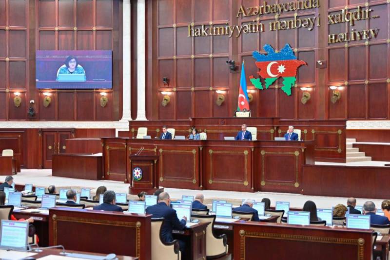 5 şəxsə Milli Məclisdə yüksək vəzifə verildi - FOTO