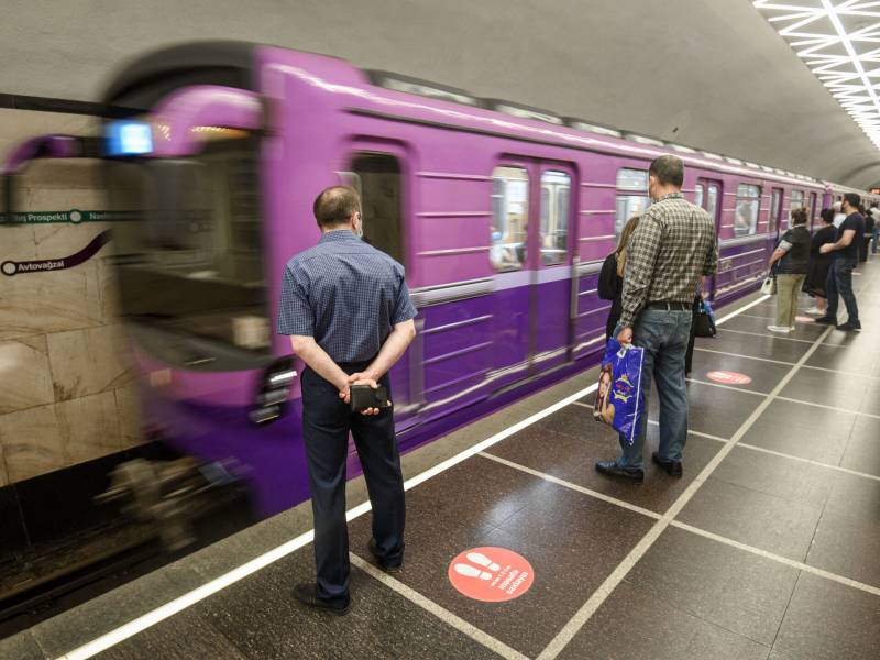 Metrodan istifadə edənlərin nəzərinə - Qrafik dəyişir