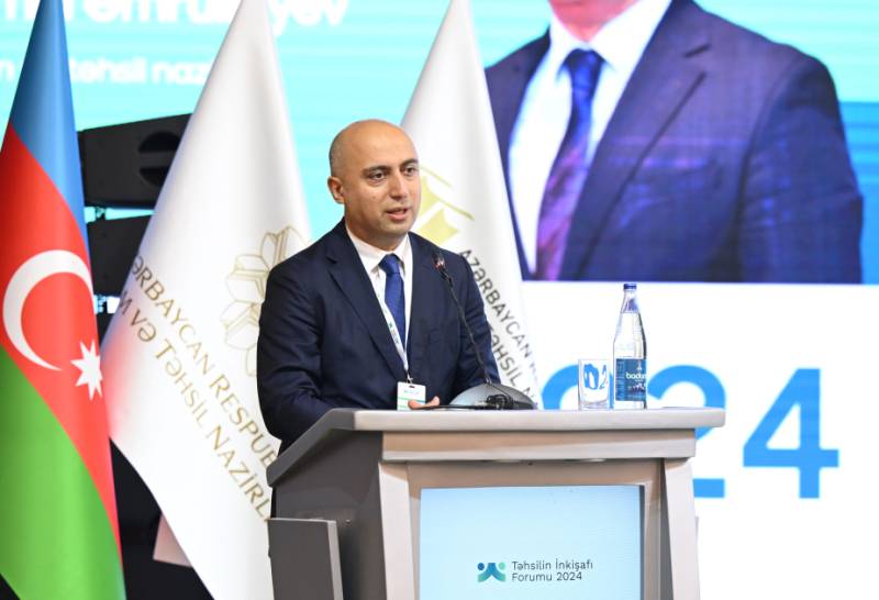 \"Universitetlərdə o qədər fənn var ki, onlar keçirilməməlidir\" - Emin Əmrullayev