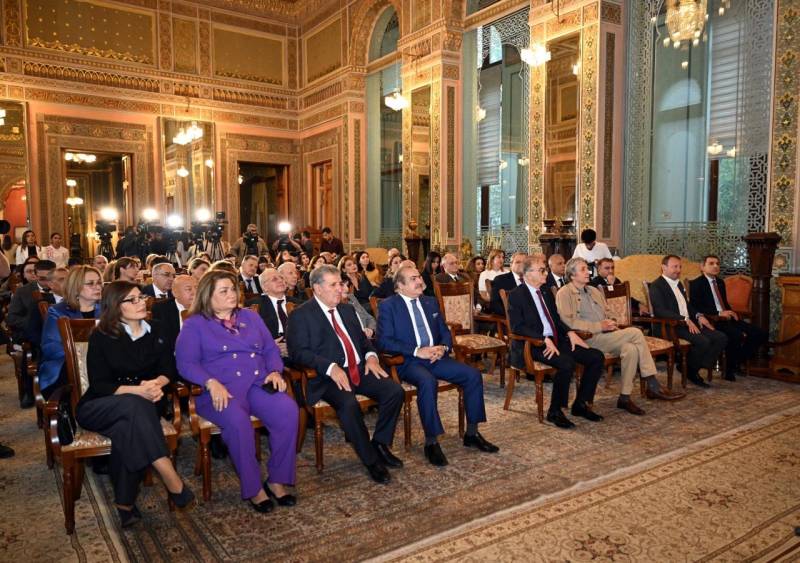 Şah İsmayıl Xətainin 516 yaşlı fərmanının təqdimatı keçirildi - FOTOLAR