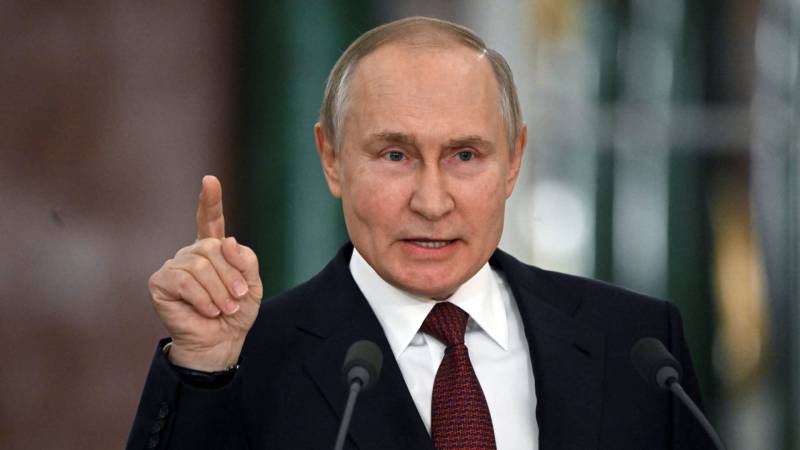 \"BRİKS-in fəaliyyəti heç kimə qarşı deyil\" - Putin