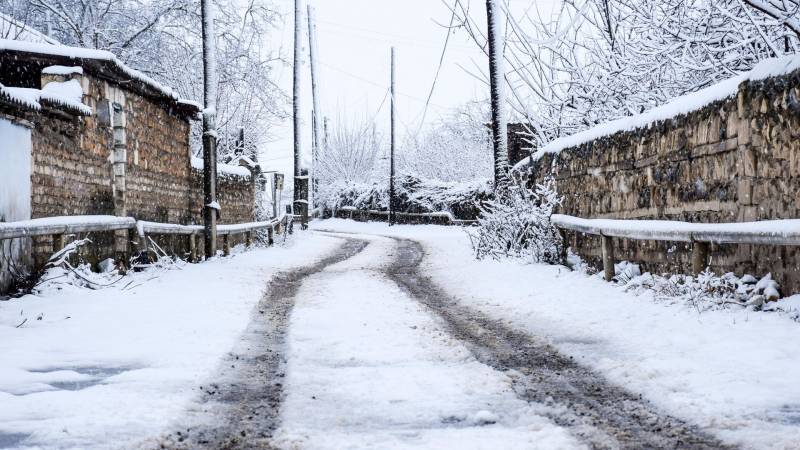Bu rayona 17 sm qar yağdı 