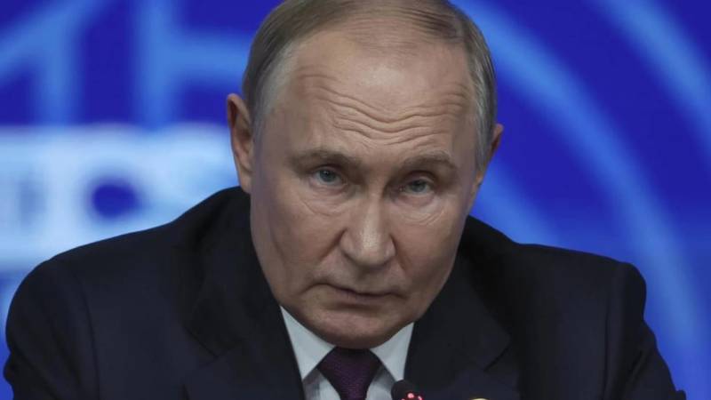 \"Biz Türkiyənin danışıqlar təklifini qəbul etdik, Ukrayna isə rədd etdi\" - Putin