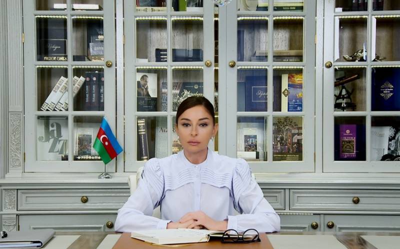 Mehriban Əliyeva onu təbrik etdi