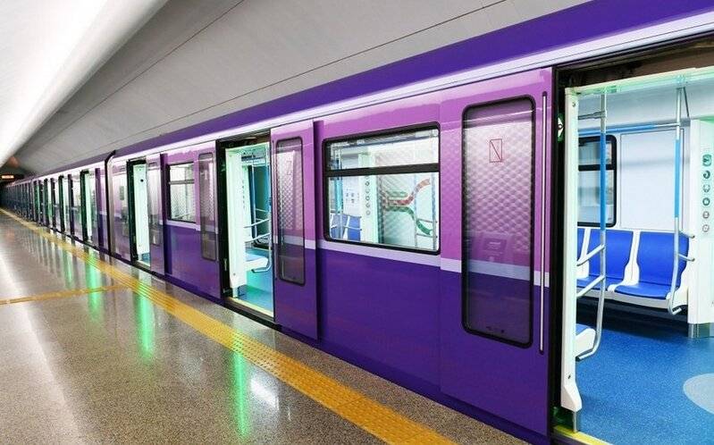 Sərnişin müdaxilə etdi - Bakı metrosunda PROBLEM YARANDI