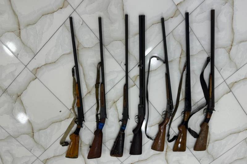 Biləsuvar sakinlərindən silahlar götürüldü