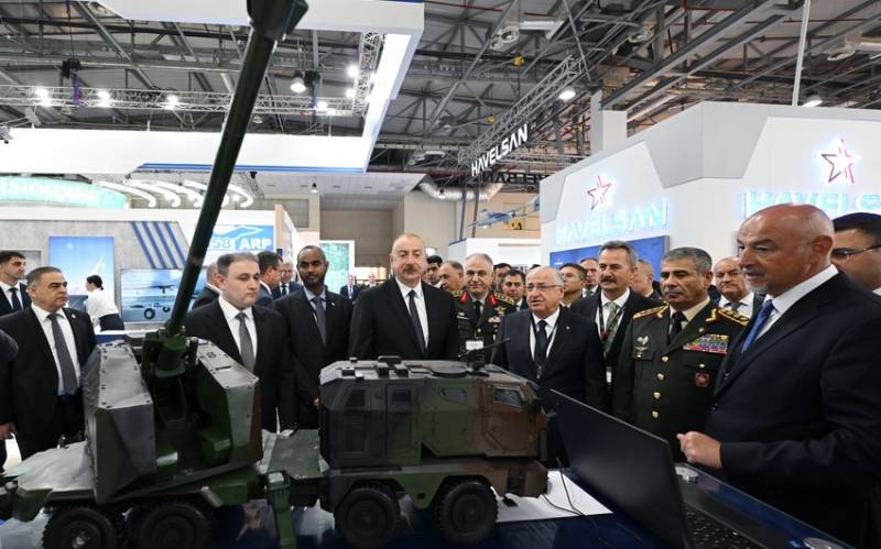 İlham Əliyev V \"ADEX-2024\" və \"Securex Caspian\" sərgiləri ilə tanış oldu - YENİLƏNİB