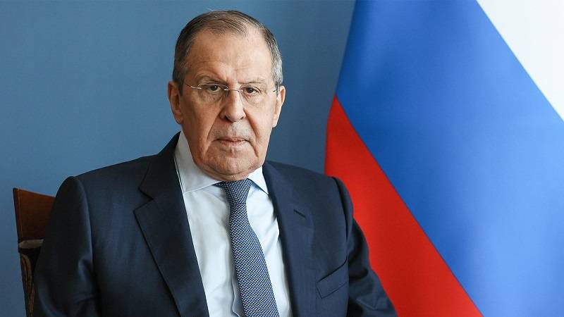 \"Ermənistan və Azərbaycanı tələsik sülh sazişinə sövq etmirik\" - Lavrov