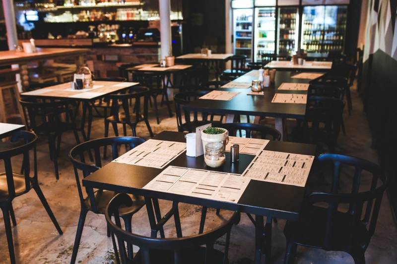 Azərbaycanda daha bir restoran bağlandı - FOTOLAR