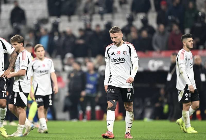 \"Beşiktaş\" kubokla vidalaşdı 