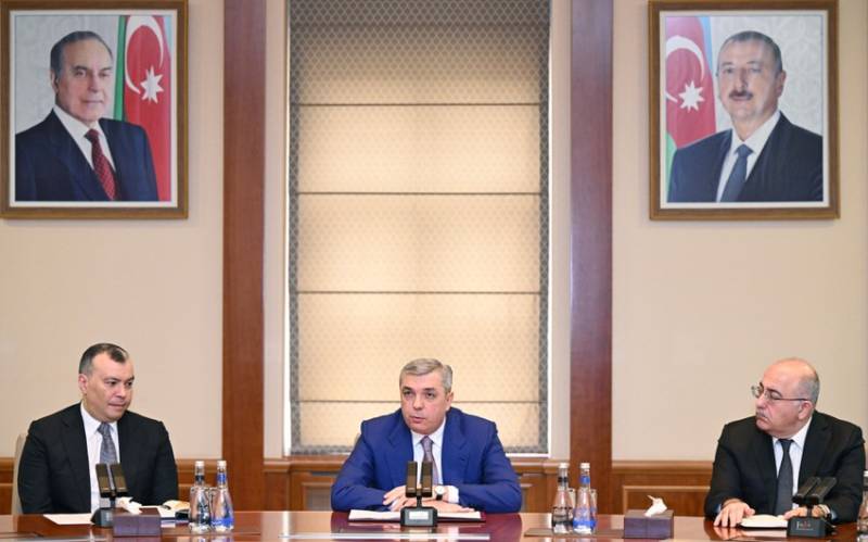 Sahil Babayev kollektivə təqdim olundu - FOTO