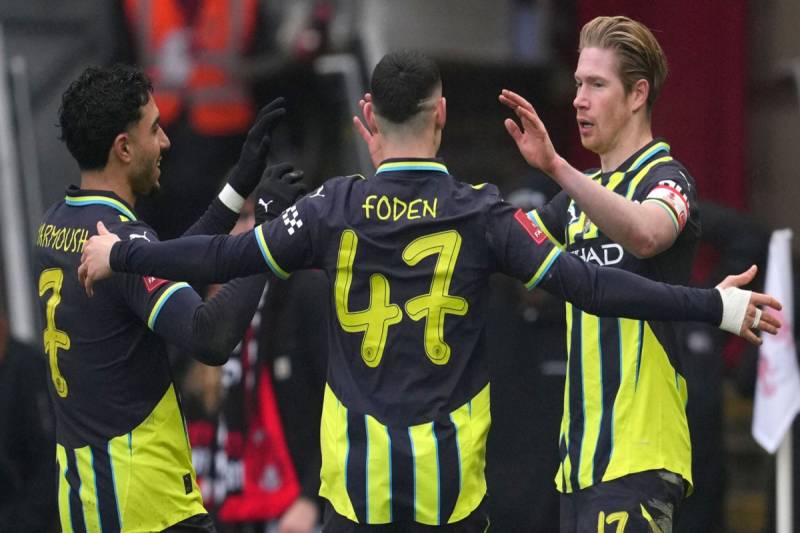 \"Mançester Siti\" ölkə kubokunda növbəti mərhələyə keçdi 