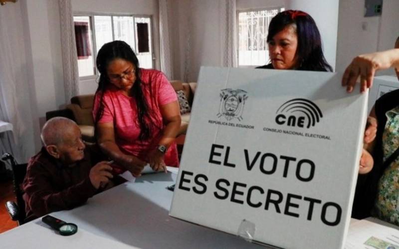 Ekvadorda prezident və parlament seçkiləri keçirilir 