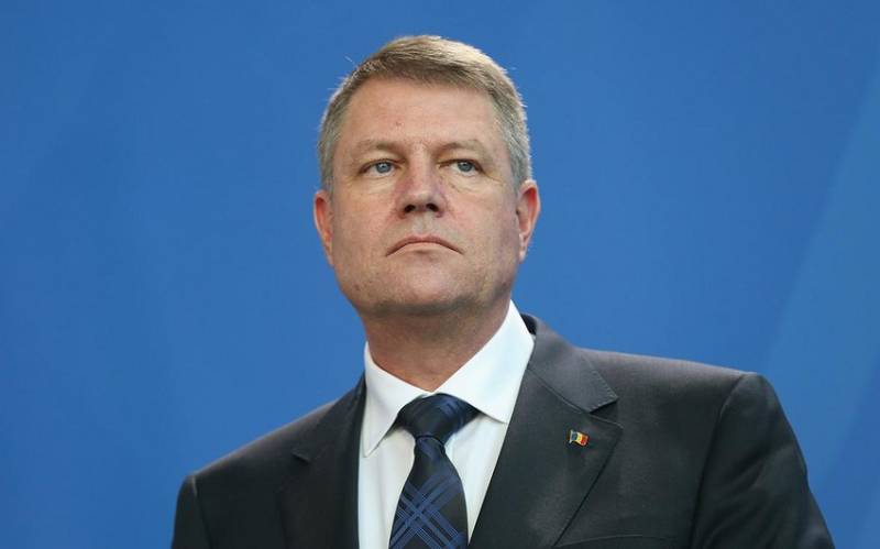 Rumıniya prezidenti bu tarixdə istefa verəcək 