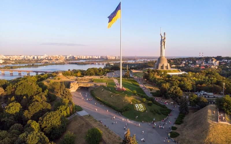 Ukrayna saziş layihəsini ABŞ-yə göndərdi 