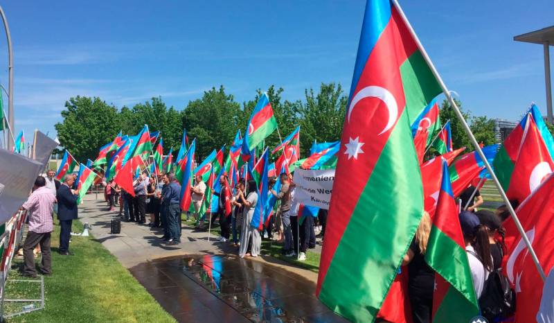 Diaspor quruculuğu, lobbiçilik və dünya azərbaycanlılarının həmrəyliyi 
