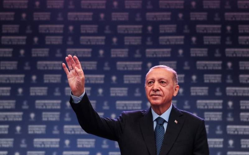 \"Türkiyənin hakim partiyasının İcraiyyə Komitəsi yenilənəcək\" - KİV