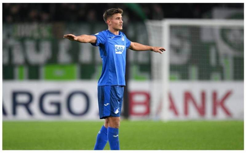 \"Bavariya\" 19 yaşlı futbolçu ilə müqavilə bağladı 